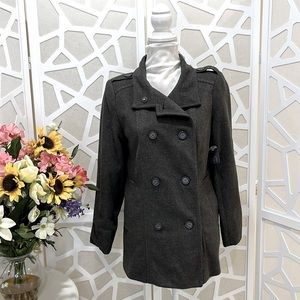 Elegant Bongo gray coat 🧥 (NWOT)